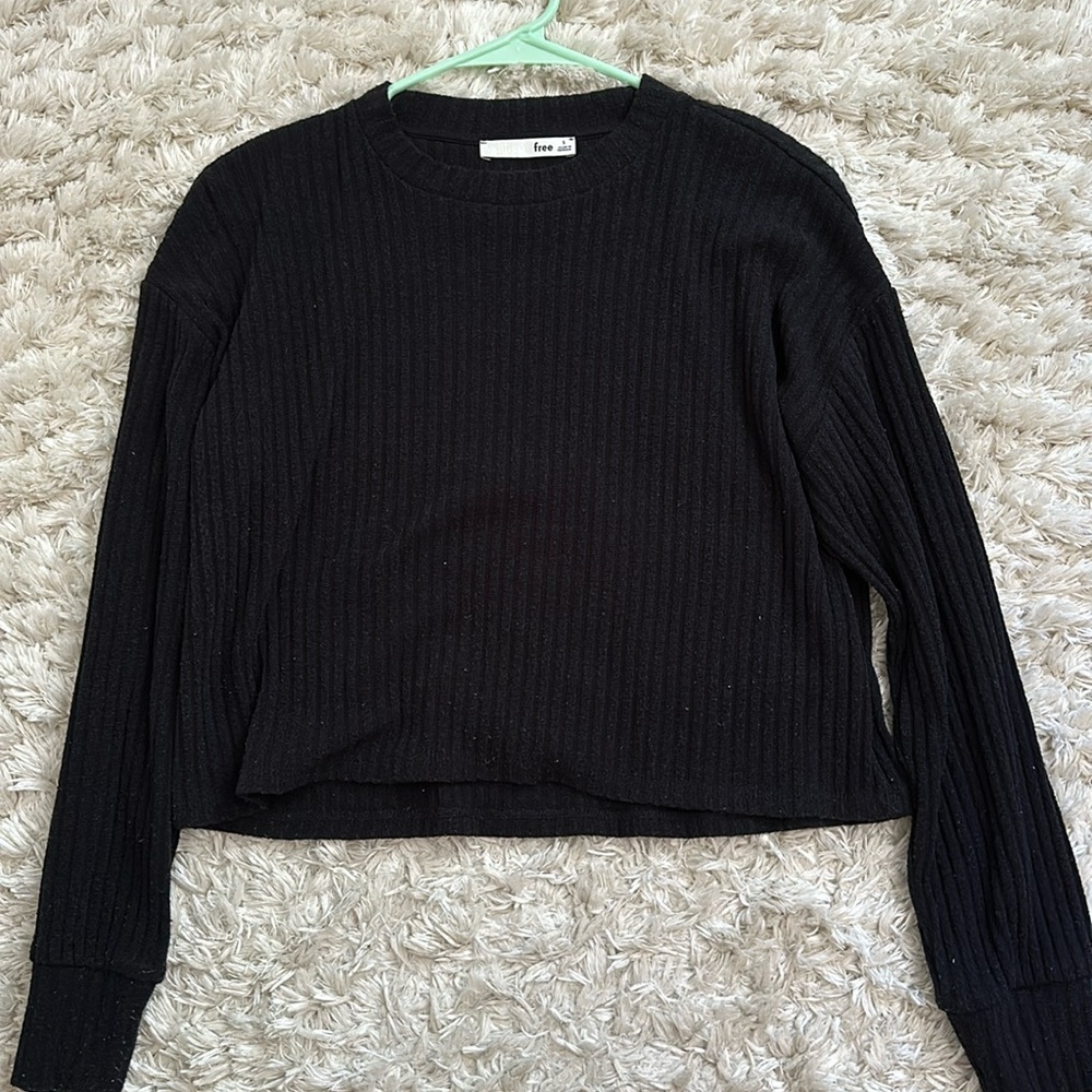 Aritzia Wilfred Free sweater